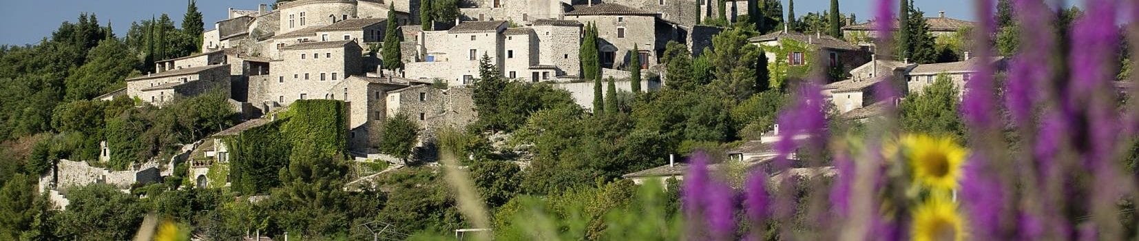 les villages perchés en drome provençale
